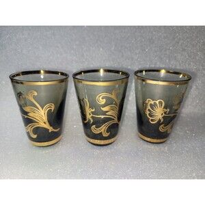 Bohemia Gold Trim Leaf Pattern Shot Glass Set of 3 from Czechoslovakia